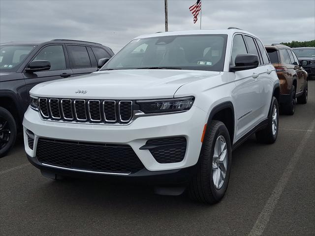 2026 Jeep Grand Cherokee GRAND CHEROKEE LAREDO X 4X4 2026 Jeep Grand Cherokee GRAND CHEROKEE LAREDO X 4X4