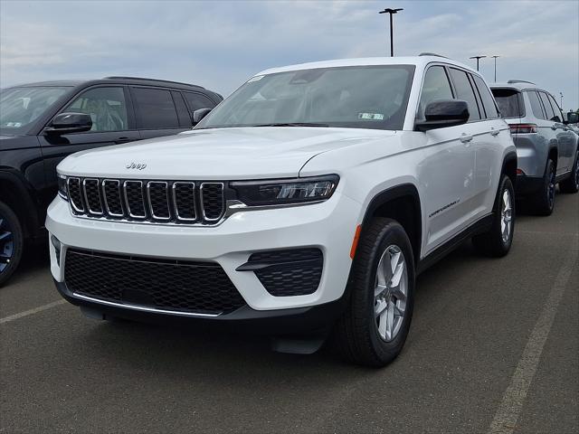 2026 Jeep Grand Cherokee GRAND CHEROKEE LAREDO X 4X4 2026 Jeep Grand Cherokee GRAND CHEROKEE LAREDO X 4X4