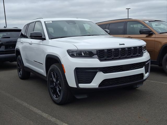 2026 Jeep Grand Cherokee GRAND CHEROKEE LAREDO ALTITUDE 4X4 2026 Jeep Grand Cherokee GRAND CHEROKEE LAREDO ALTITUDE 4X4