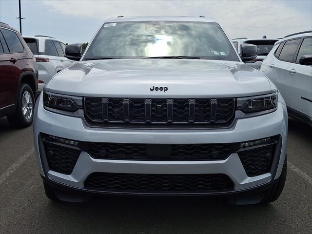 2026 Jeep Grand Cherokee GRAND CHEROKEE 85TH ANNIVERSARY EDITION 4X4