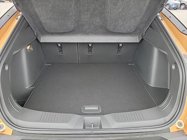 2026 Buick NV Preferred FWD