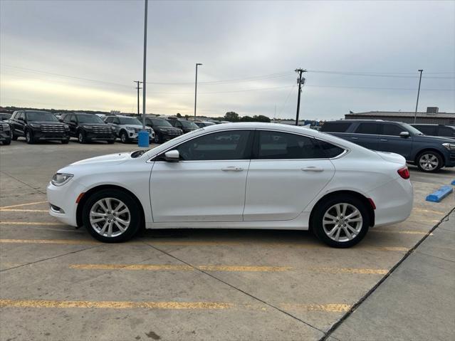 2017 Chrysler 200 Limited Platinum