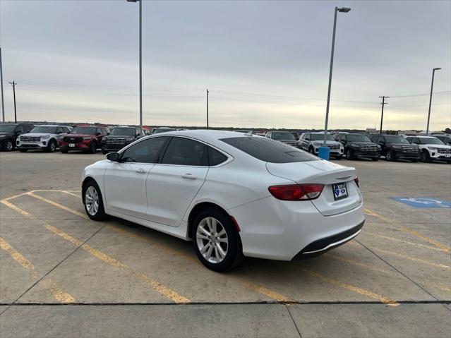 2017 Chrysler 200 Limited Platinum