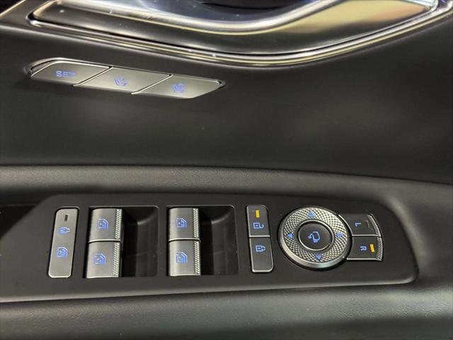 2025 Genesis GV80 2.5T Standard AWD
