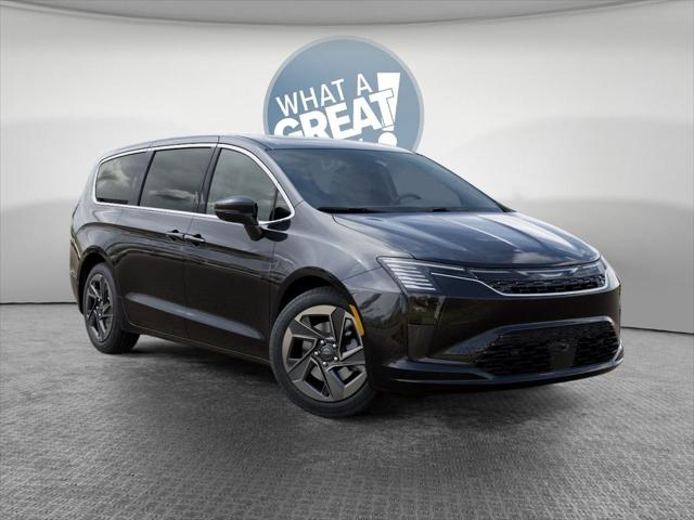 2027 Chrysler Pacifica PACIFICA LIMITED AWD 2027 Chrysler Pacifica PACIFICA LIMITED AWD