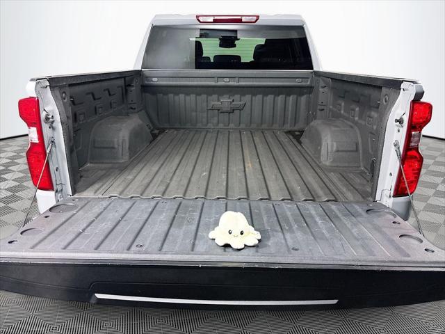 Used 2024 Chevrolet Silverado 1500 4WD Crew Cab Short Bed LT For Sale in Olive Branch, MS