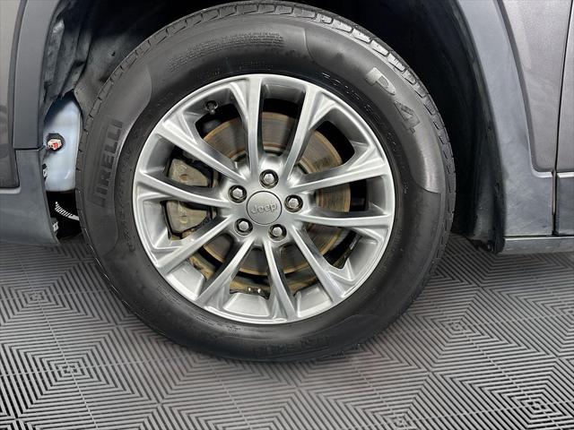 Used 2019 Jeep Cherokee Latitude Plus FWD For Sale in OLIVE BRANCH, MS