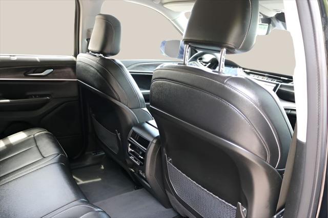 2023 Jeep Grand Cherokee Limited 4x2