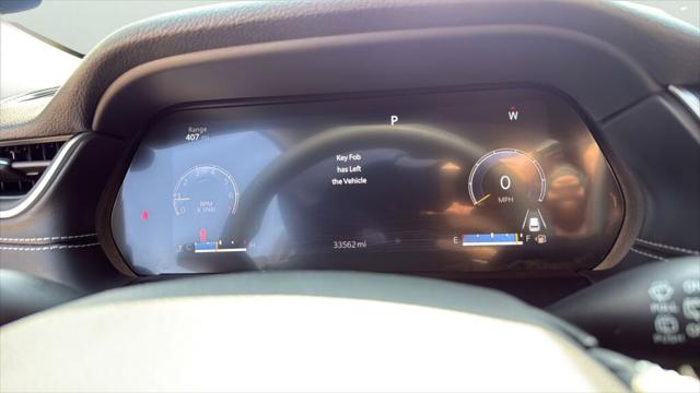 2024 Jeep Grand Cherokee L Laredo 4x2