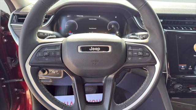 2024 Jeep Grand Cherokee L Laredo 4x2