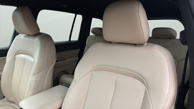 2023 Jeep Grand Cherokee Limited 4x2