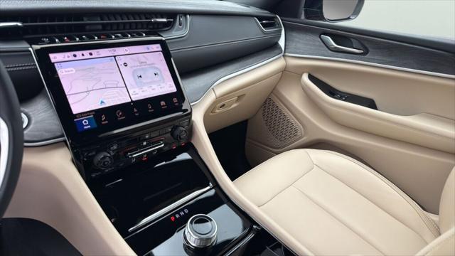 2023 Jeep Grand Cherokee Limited 4x2
