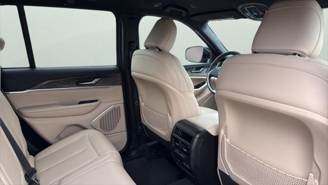 2023 Jeep Grand Cherokee Limited 4x2
