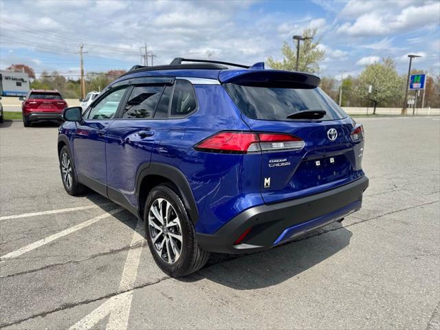 2024 Toyota Corolla Cross XLE