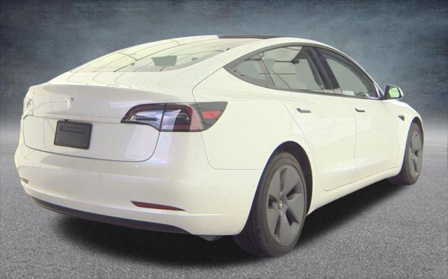 2021 Tesla Model 3 Standard Range Plus Rear-Wheel Drive