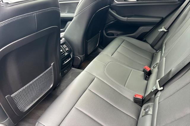 2023 BMW X4 M40i