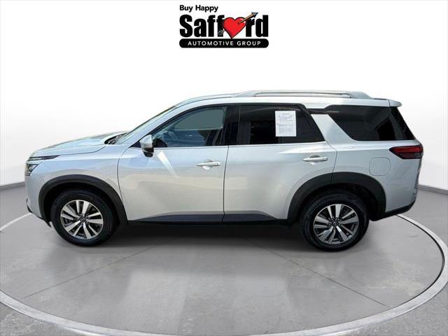 2025 Nissan Pathfinder SL 4WD