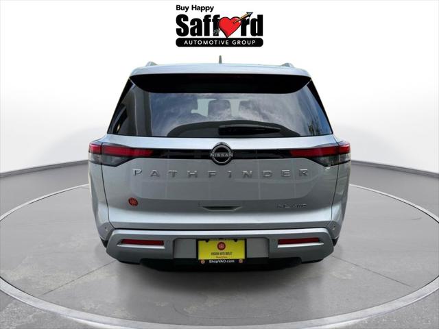 2025 Nissan Pathfinder SL 4WD