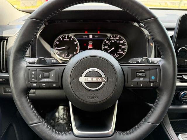 2025 Nissan Pathfinder SL 4WD