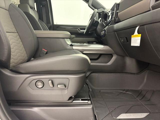 2026 Chevrolet Silverado 2500HD Crew Cab, Standard Bed, XR2, 4WD