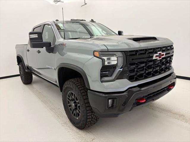 2026 Chevrolet Silverado 2500HD Crew Cab, Standard Bed, XR2, 4WD