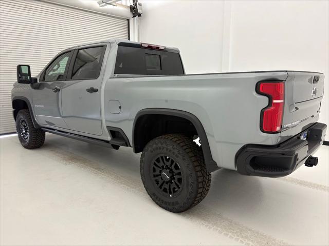 2026 Chevrolet Silverado 2500HD Crew Cab, Standard Bed, XR2, 4WD