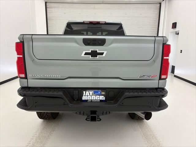 2026 Chevrolet Silverado 2500HD Crew Cab, Standard Bed, XR2, 4WD