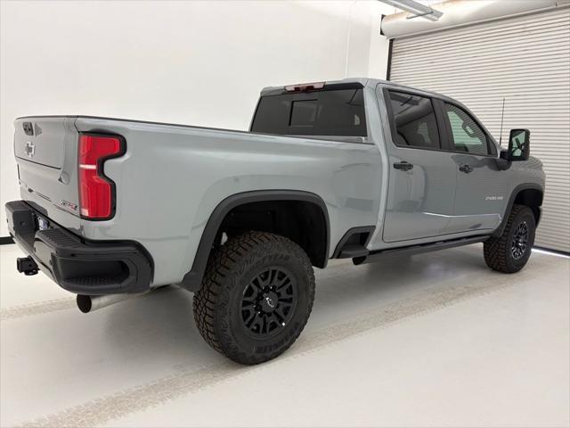 2026 Chevrolet Silverado 2500HD Crew Cab, Standard Bed, XR2, 4WD