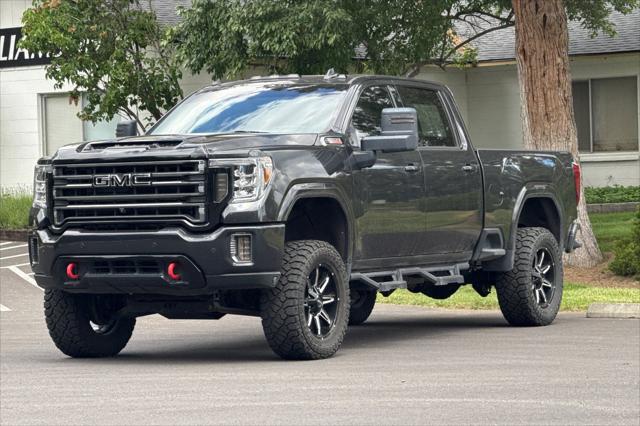 2020 GMC Sierra 2500HD 4WD Crew Cab Standard Bed AT4
