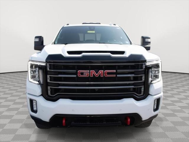 2023 GMC Sierra 2500HD 4WD Crew Cab Standard Bed AT4