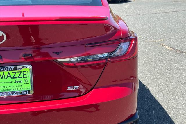 2025 Toyota Camry SE