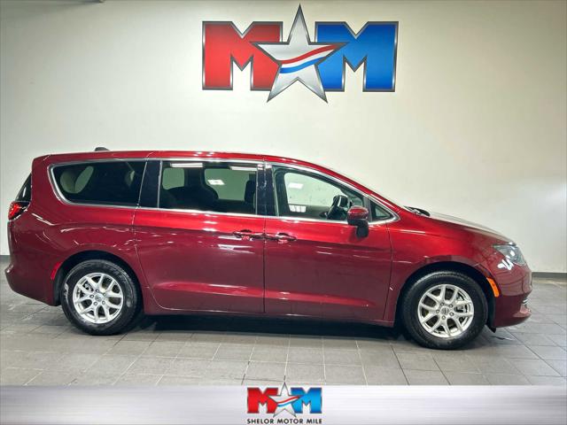 2023 Chrysler Voyager LX 2023 Chrysler Voyager LX