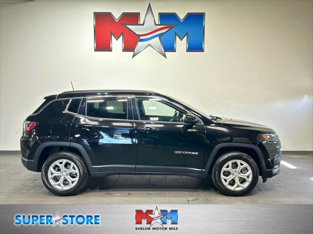 2024 Jeep Compass Latitude 4x4 2024 Jeep Compass Latitude 4x4