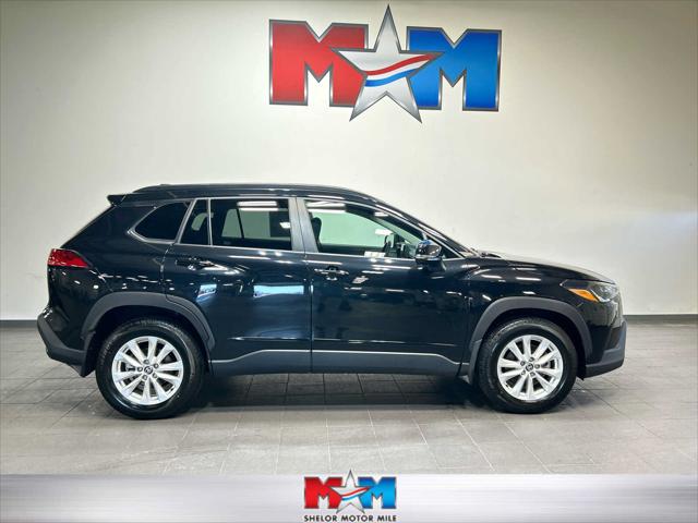2023 Toyota Corolla Cross LE 2023 Toyota Corolla Cross LE