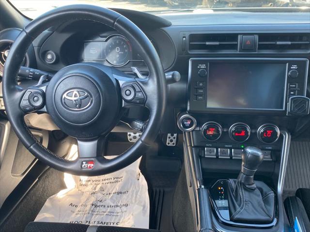 2022 Toyota GR86 Premium