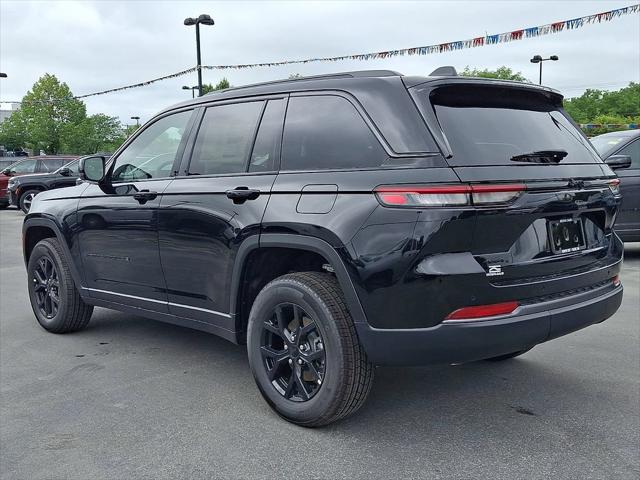 2026 Jeep Grand Cherokee GRAND CHEROKEE LAREDO ALTITUDE 4X4 2026 Jeep Grand Cherokee GRAND CHEROKEE LAREDO ALTITUDE 4X4