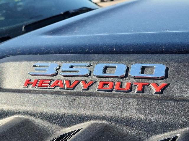 2025 Ram 3500 Laramie Crew Cab 4x4 8' Box