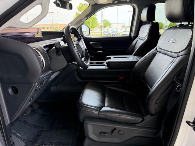 2025 Ford Expedition Platinum MAX