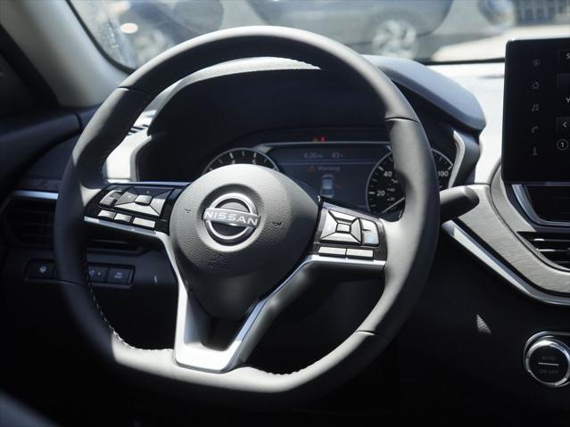 2026 Nissan Altima SV FWD