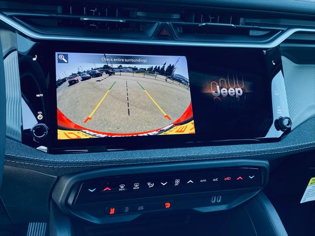 2026 Jeep Cherokee Laredo 4x4
