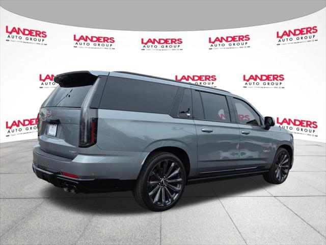 2026 Cadillac Escalade ESV V