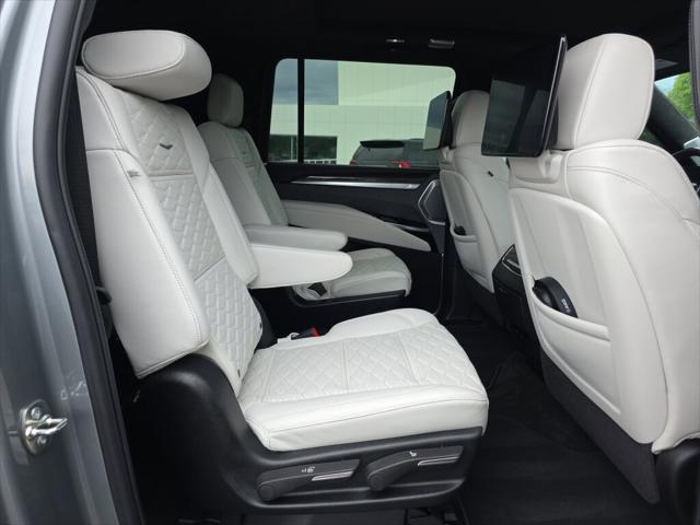 2026 Cadillac Escalade ESV V