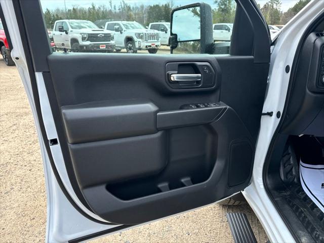 2026 Chevrolet Silverado 3500HD Crew Cab, Long Bed, WT Dual Rear Wheel, RWD