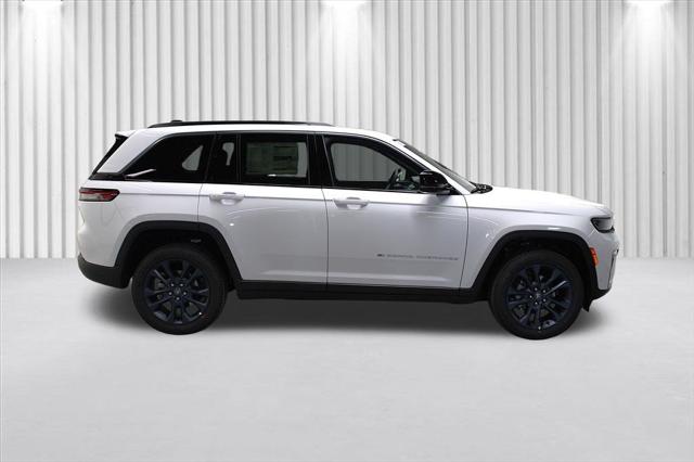 2026 Jeep Grand Cherokee GRAND CHEROKEE 85TH ANNIVERSARY EDITION 4X4 2026 Jeep Grand Cherokee GRAND CHEROKEE 85TH ANNIVERSARY EDITION 4X4