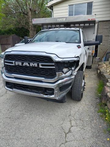2019 RAM 3500 Chassis Tradesman/SLT