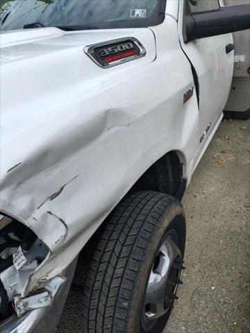 2019 RAM 3500 Chassis Tradesman/SLT
