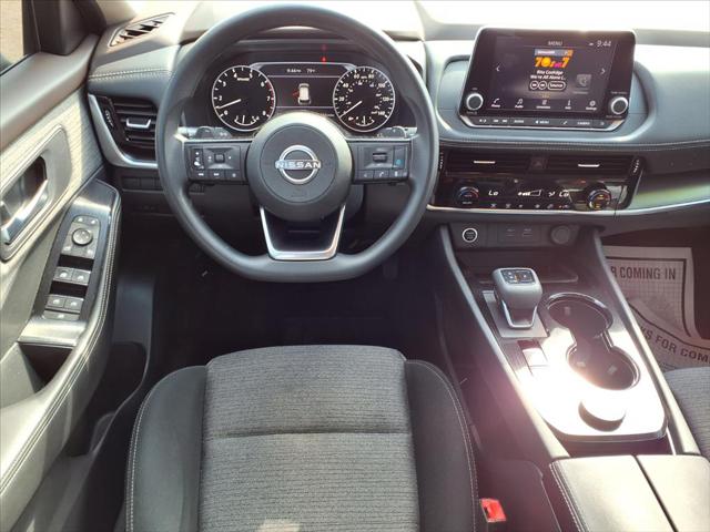 2022 Nissan Rogue SV Intelligent AWD