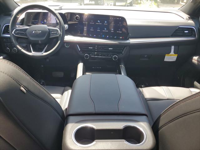 2026 Chevrolet Suburban RST, 4WD