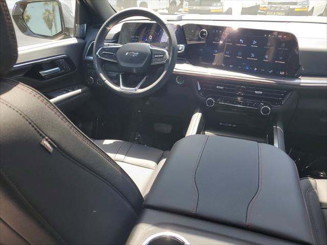 2026 Chevrolet Suburban RST, 4WD