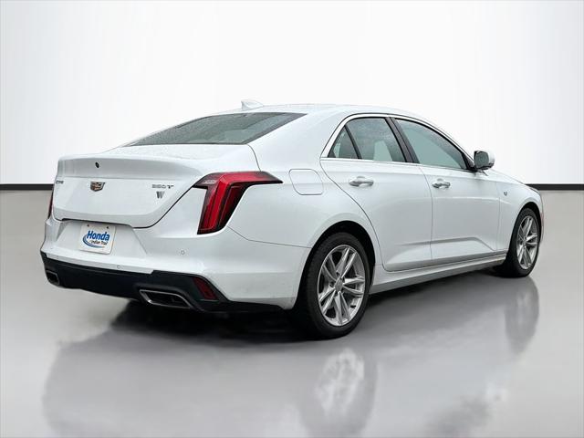 2023 Cadillac CT4 Luxury